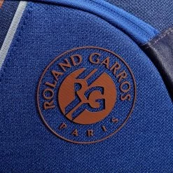 Wilson Tennis-Racketbag Super Tour Roland Garros (Schlägertasche, 3 Hauptfächer) Navyblau 15er 16 Wilson Tennis-Racketbag Super Tour Roland Garros (Schlägertasche, 3 Hauptfächer) Navyblau 15er -Tennis Verkaufsgeschäft Wilson WR8018101 RG Super Tour 15 Tasche204 1200x1200 1